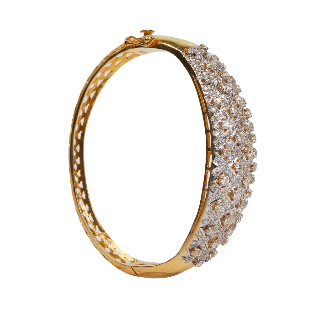 18k Diamond Oval Bangle